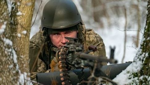 ЗСУ утримують позиції на Харківщині: тривають бої з російськими окупантами