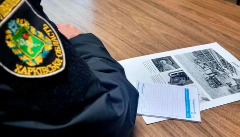 Шахрайство в Чугуївському районі: Чоловік виманював гроші, видаючи себе за благодійника
