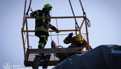Серйозні руйнування поштового терміналу в Коротичі: оновлення ситуації