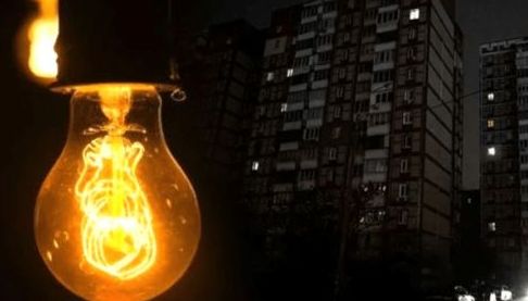 Збіттки Харкова: Аварійні відключення світла зачепили тисячі домогосподарств