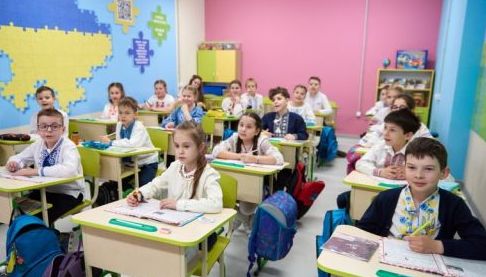Повернення до Харкова: Підземні школи стимулюють відновлення міської освіти