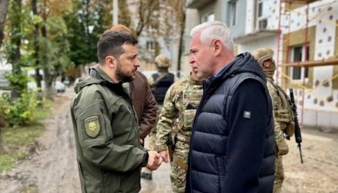 Довіра до українських політиків: опитування КМІС