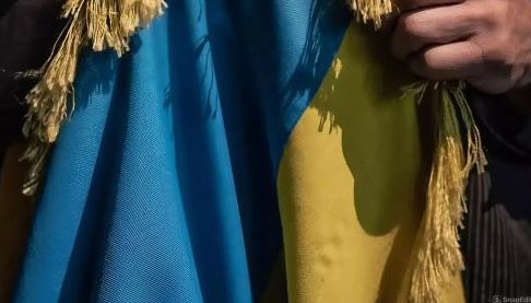 Харківський чоловік засуджений за крадіжку прапора з могили військового
