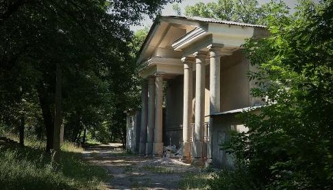 У Харкові затримали чоловіка, який планував теракт у парку “Карпівський сад”