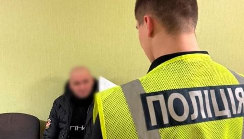 В Харкові затримали грабіжника, який нападником на жінку