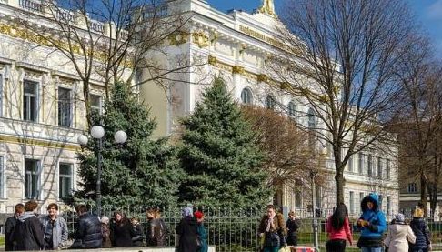 Вибори ректора в Національному юридичному університеті імені Ярослава Мудрого: Анатолій Гетьман бачить шанси на продовження терміну
