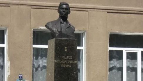 Зникнення історичної пам’яті: У Харкові демонтовано пам’ятник