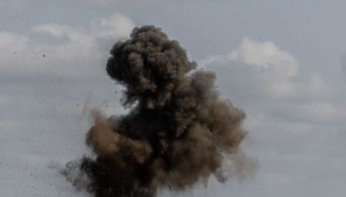 У Харкові ворожий дрон атакував приватне подвір’я
