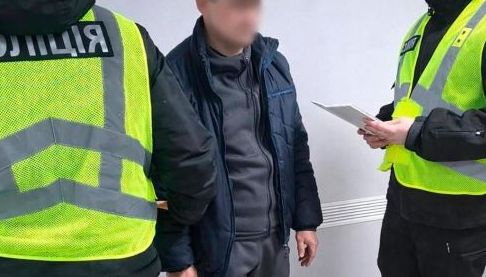 В Харкові чоловік систематично знущався зі співмешканкою, незважаючи на заборону суду