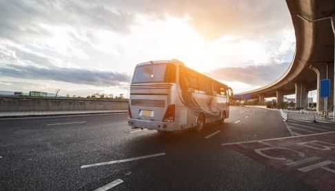 STATUS TRAVEL: Ваш Надійний Партнер у Пасажирських Перевезеннях