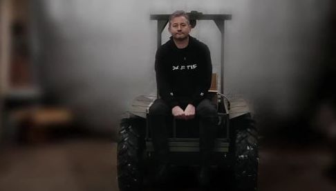 Гурт ‘Жадан і Собаки’ Забезпечив Воїнів ‘Хартії’ Роботизованим Комплексом