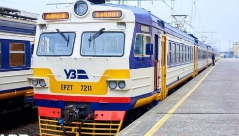Зміни у маршрутах приміських поїздів на Харківщині через безпекову ситуацію