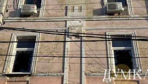 У Харкові зафіксовано атаку дрона: пошкоджені будівлі в історичному центрі