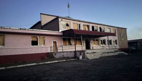 Обстріл Золочева: Пошкодження об’єктів у селищі на Харківщині