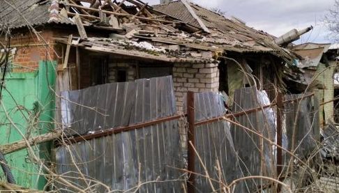 Російський обстріл Чугуєва: Пошкоджені будинки та постраждалі