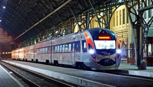 Харківська залізниця запускає додатковий потяг між Харковом та Ізюмом