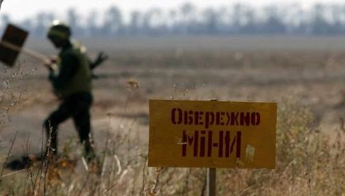 Планові вибухи на Харківщині: розмінування 21 квітня