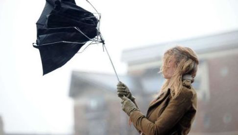 На 24 квітня в Харкові та області прогнозують небезпечні пориви вітру