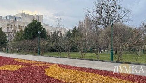 Реставрація стел кінофестивалю “Харківський бузок” та їх повернення