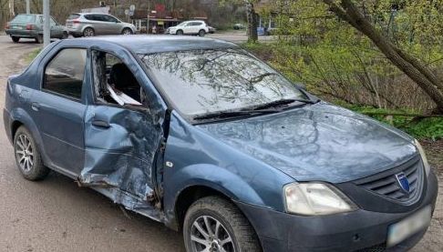 Аварія в Чугуєві: постраждав неповнолітній водій мопеда