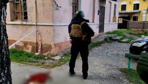 Ранкові удари по Чугуєву: двоє загиблих і пошкоджене житло